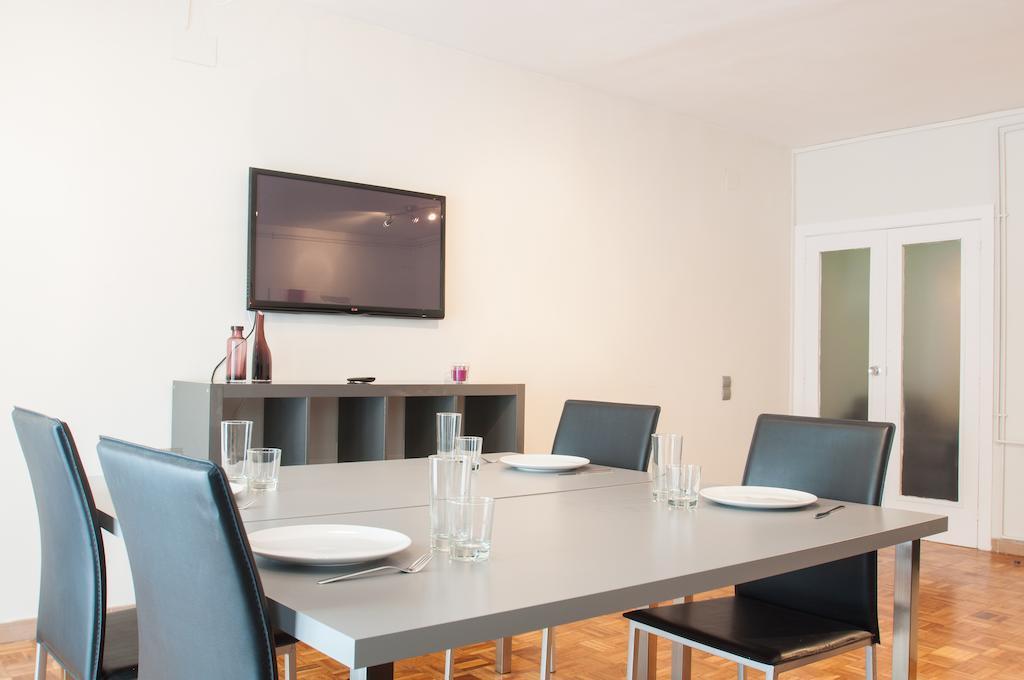 ברצלונה Autentic Arc De Triomf Apartment חדר תמונה